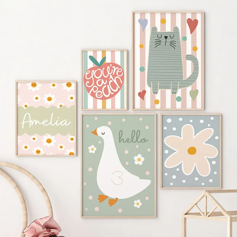 Baby Nursery Art - Kreskówkowy Kot Kaczka Ptak Jabłko Personalizowane