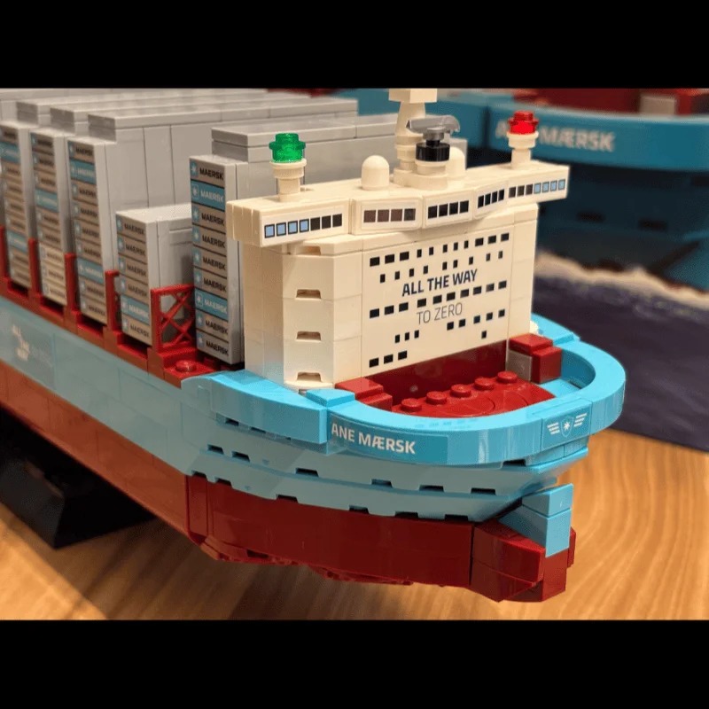 Nowy model statku konteneroweg – Lego Set Technic recenzja i cena